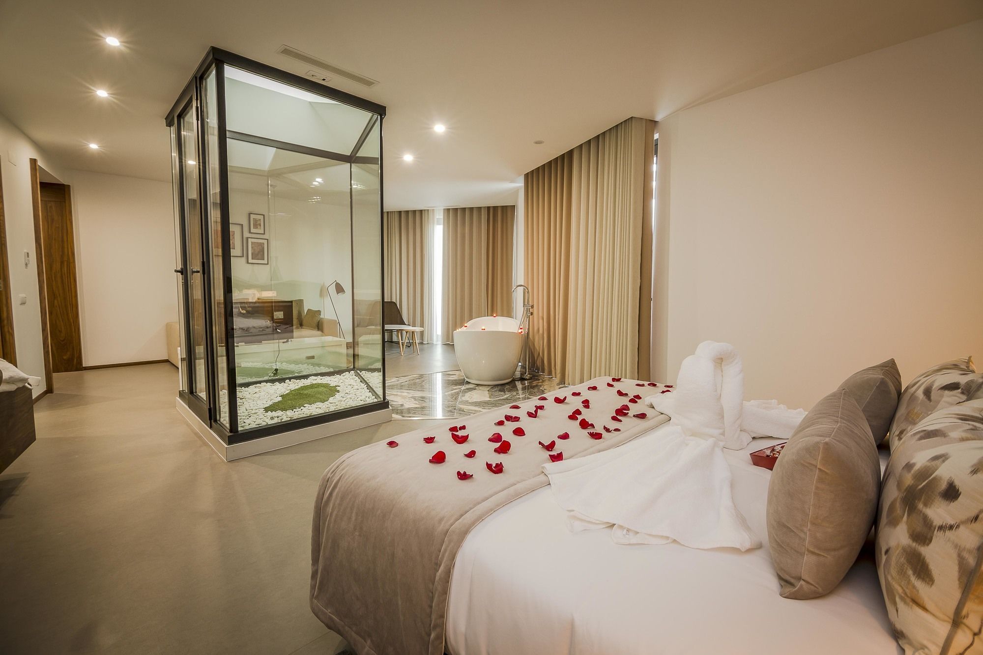 Enigma - Nature & Water Hotel São Teotónio Eksteriør billede